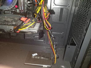 臺式機加裝機械硬盤 無支架時的安裝指南